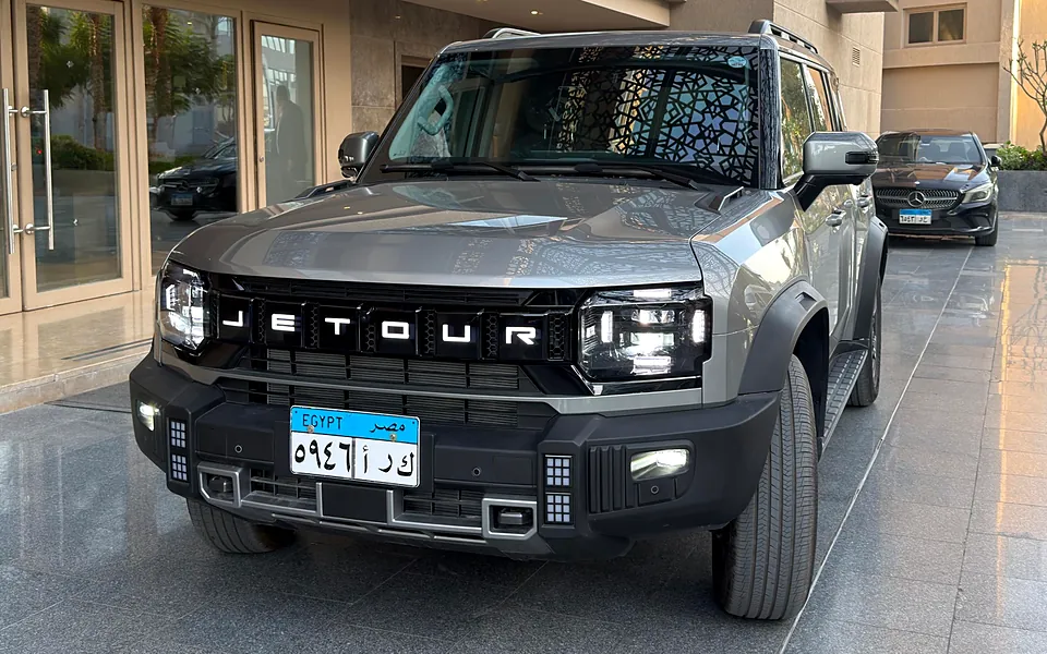 SUV · جيتور T2